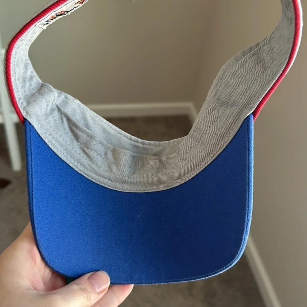 Vintage Walt Disney World Kids Epcot Sun Visor OSFM in Fair Used Conditon